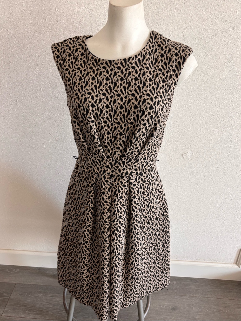 Maggy London Flattering Dress